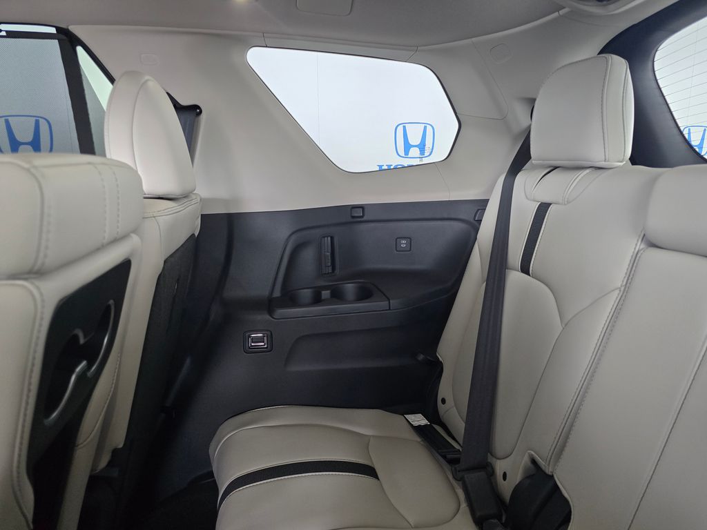 Thumbnail: 2026 Honda Pilot - 26
