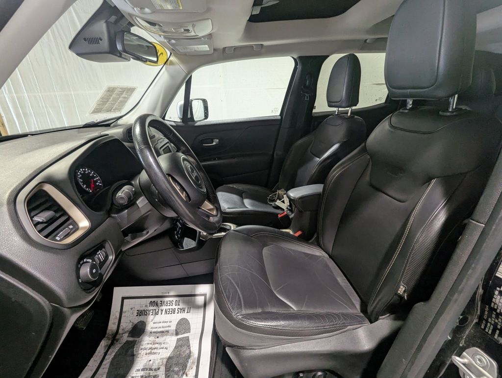 2015 Jeep Renegade Limited photo