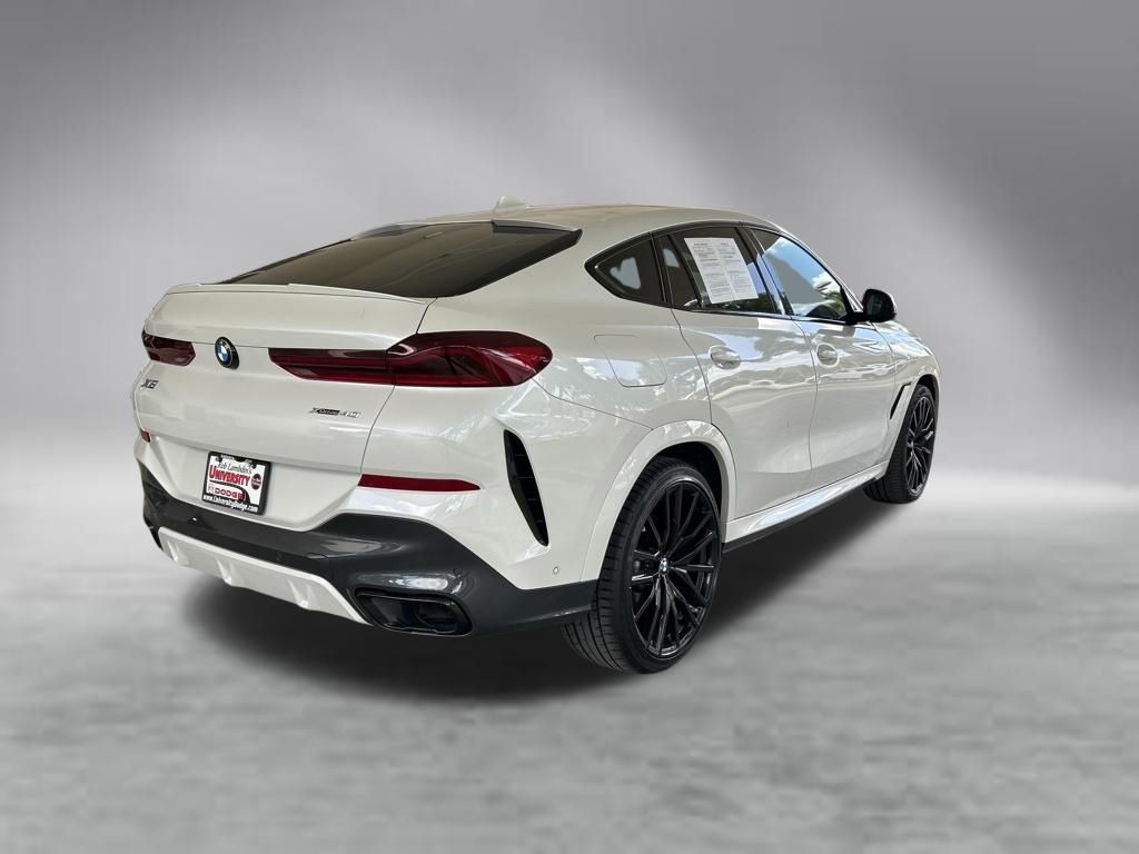 2022 BMW X6 xDrive40i's photo