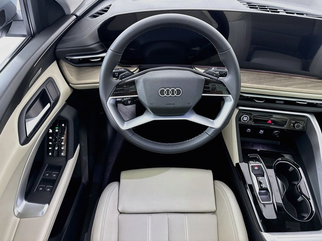 Thumbnail: 2026 Audi Q5 - 10