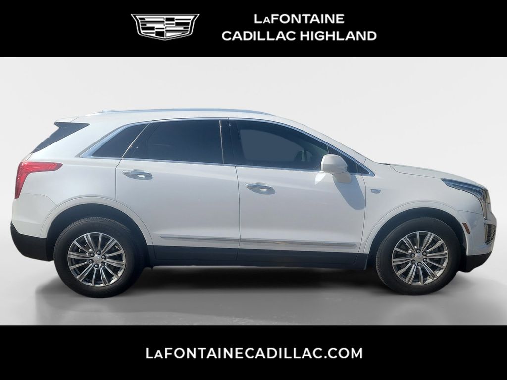 2019 Cadillac XT5 Luxury 8