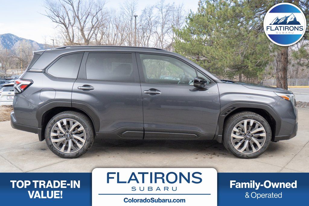 2025 Subaru Forester Hybrid Touring AWD