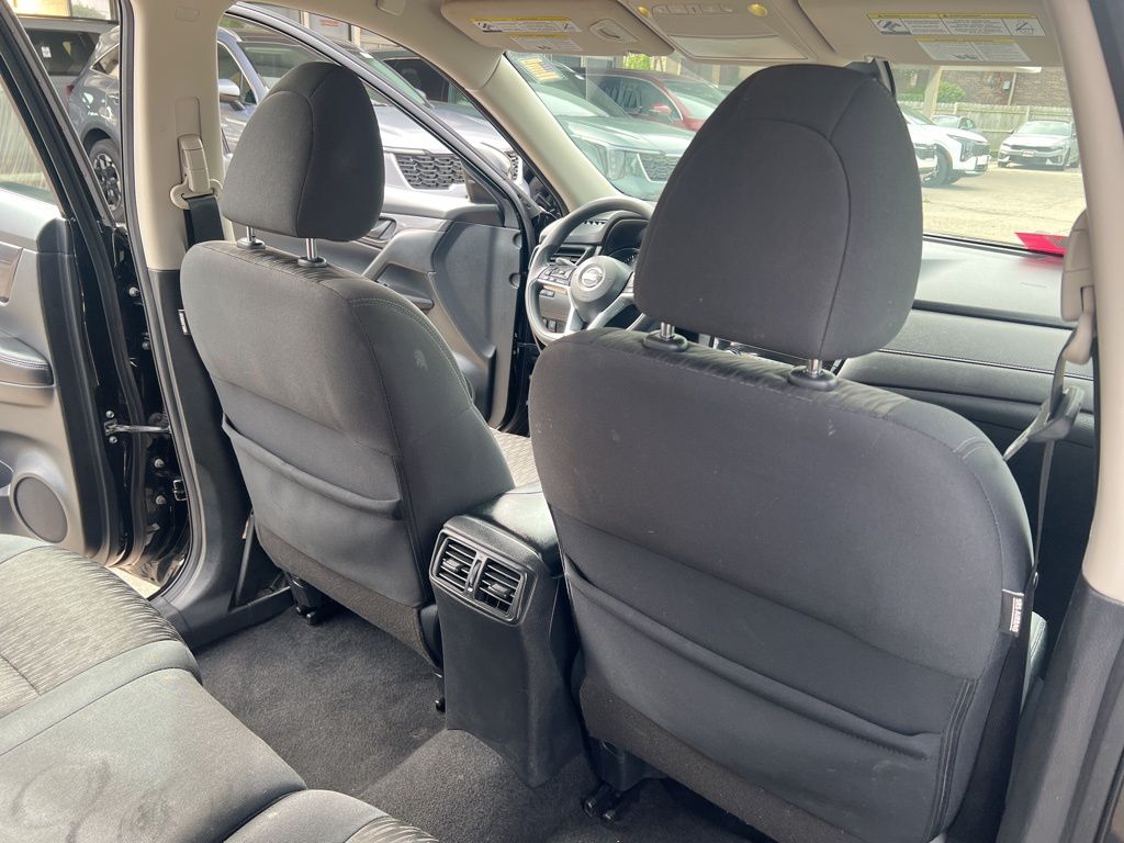 2019 Nissan Rogue S photo