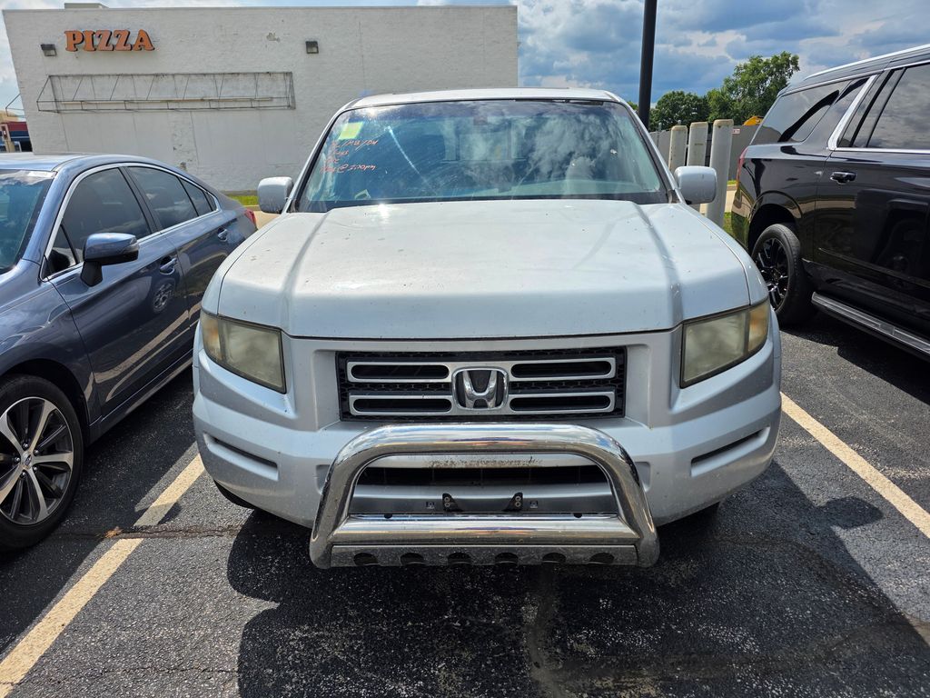 Silver 2007 Honda Ridgeline Pickup Truck All-Wheel Drive 5-Speed Automatic