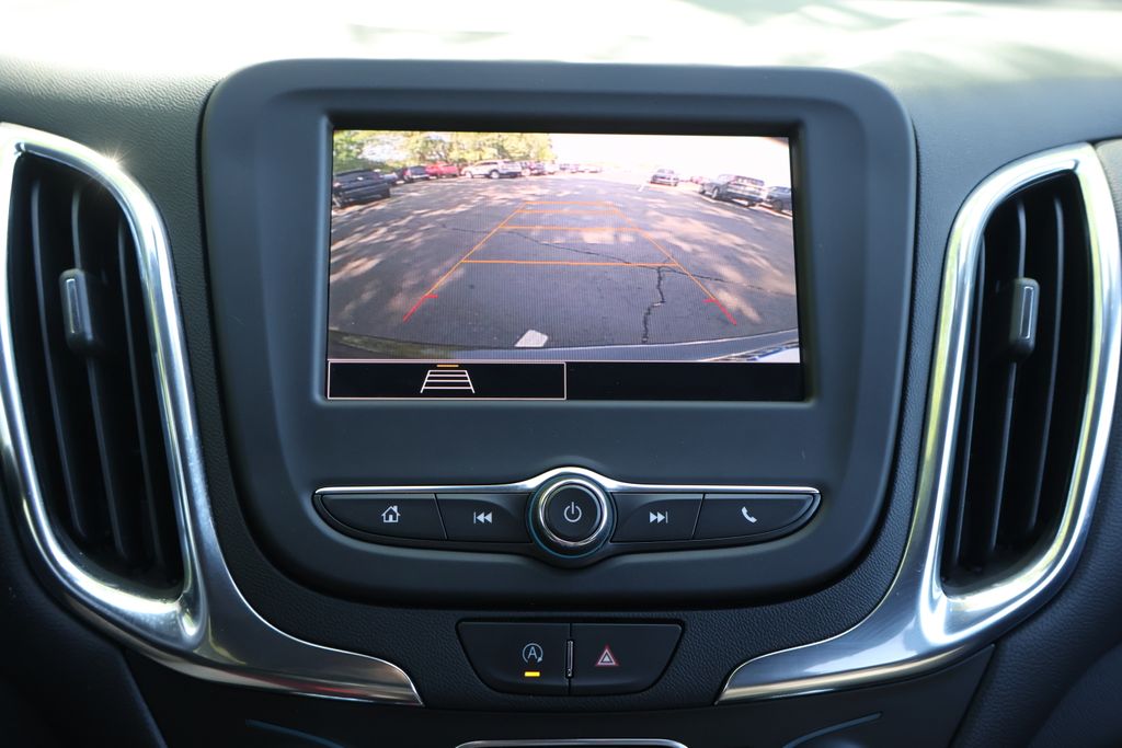 Thumbnail: 2023 Chevrolet Equinox - 19