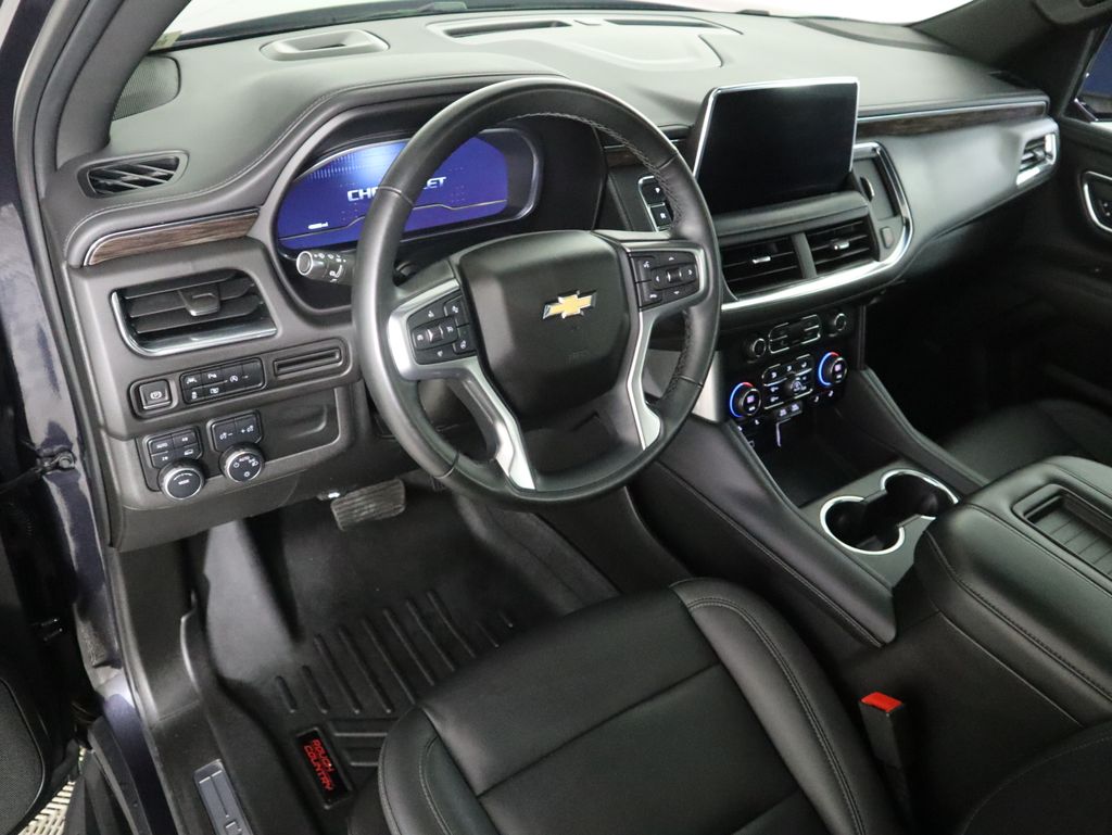 Thumbnail: 2023 Chevrolet Tahoe - 9