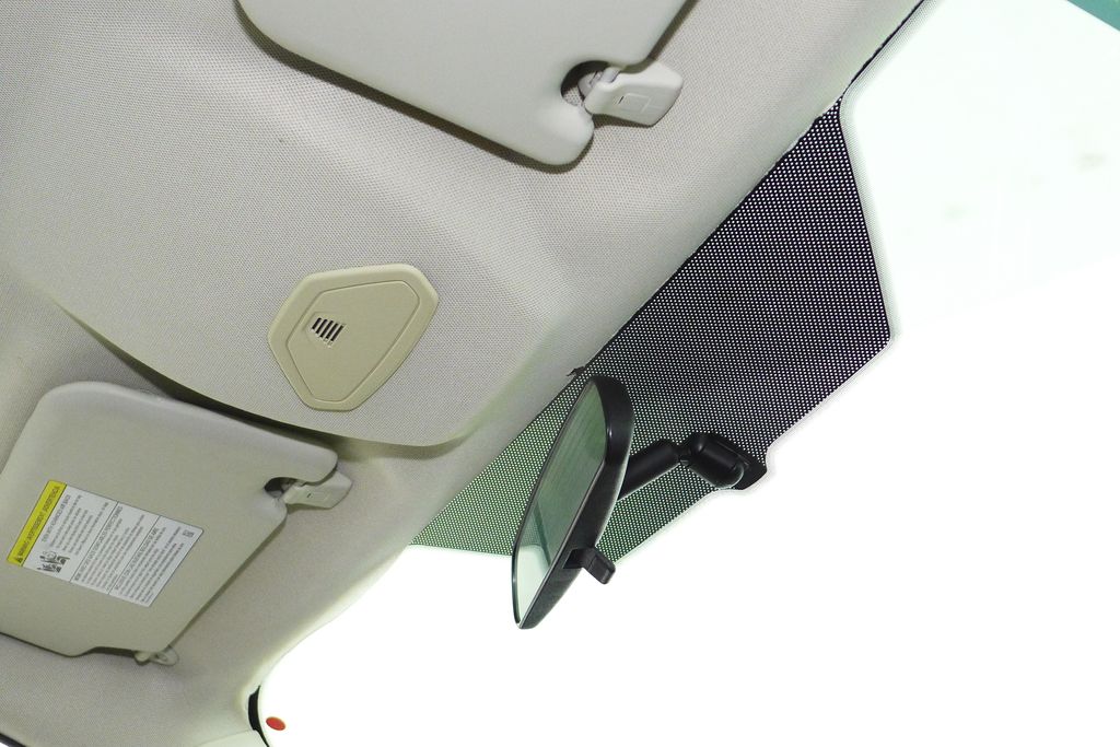Thumbnail: 2012 Ford Focus - 17