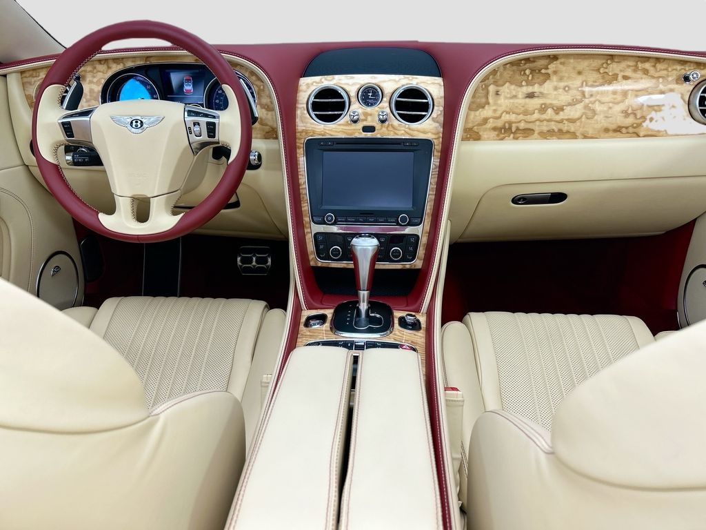 Thumbnail: 2017 Bentley Continental - 21