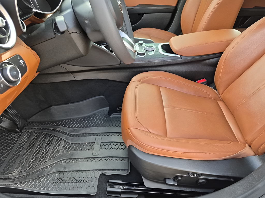 Used Car 2021 Alfa Romeo Giulia  For Sale Under $25,000 In Austin, Texas