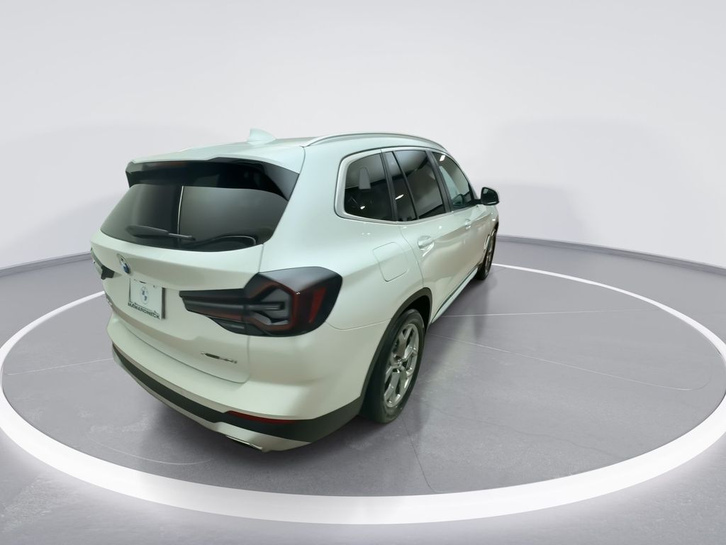 2022 BMW X3 xDrive30i 8