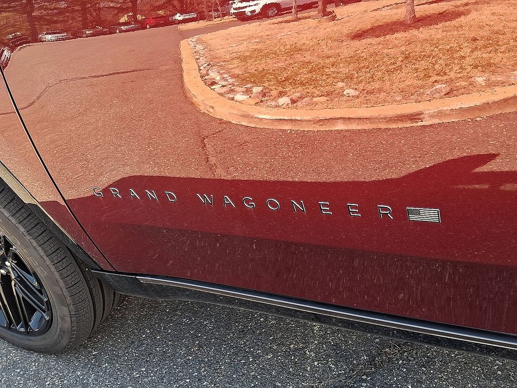 New 2026 Jeep Grand Wagoneer SUV