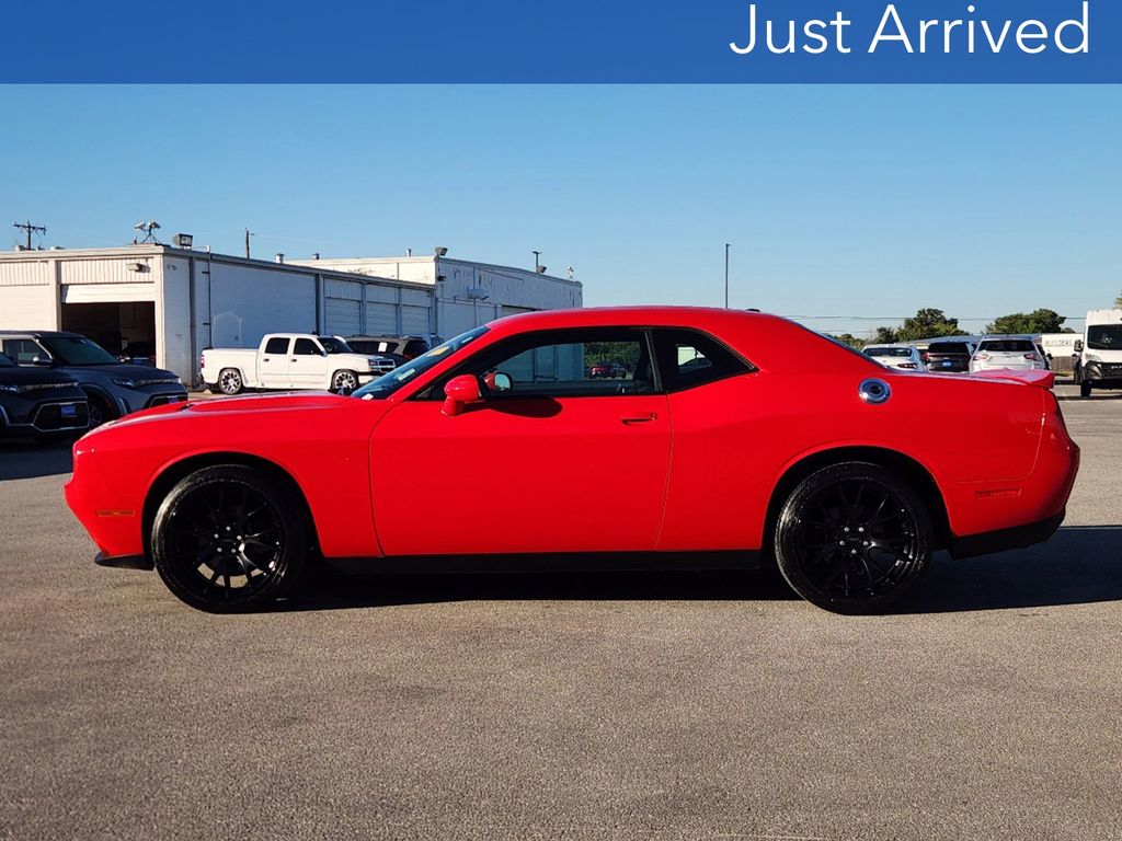 2018 Dodge Challenger SXT 4