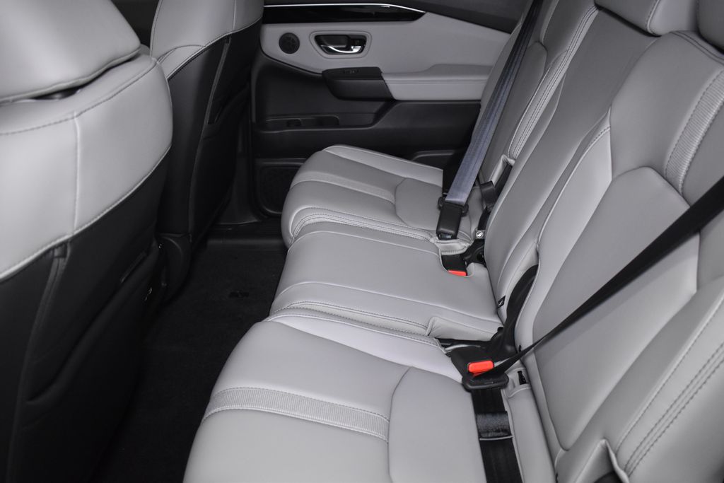 Thumbnail: 2025 Honda Pilot - 22