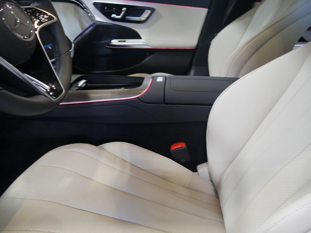 Thumbnail: 2026 Mercedes-Benz E-Class - 19