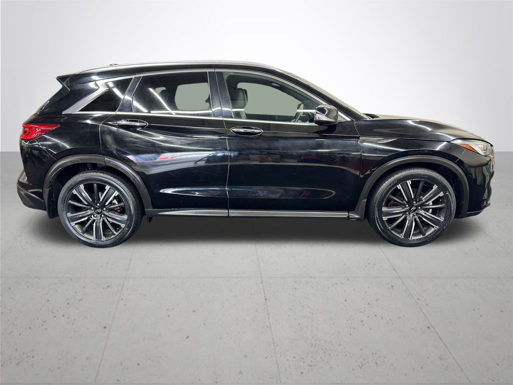 2021 INFINITI QX50 LUXE