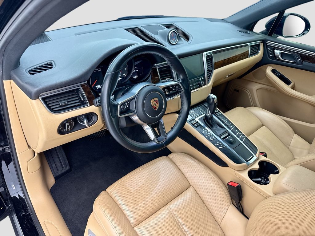 Thumbnail: 2018 Porsche Macan - 9