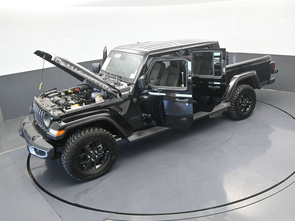 Used 2025 Black Clearcoat Jeep High Tide image 64