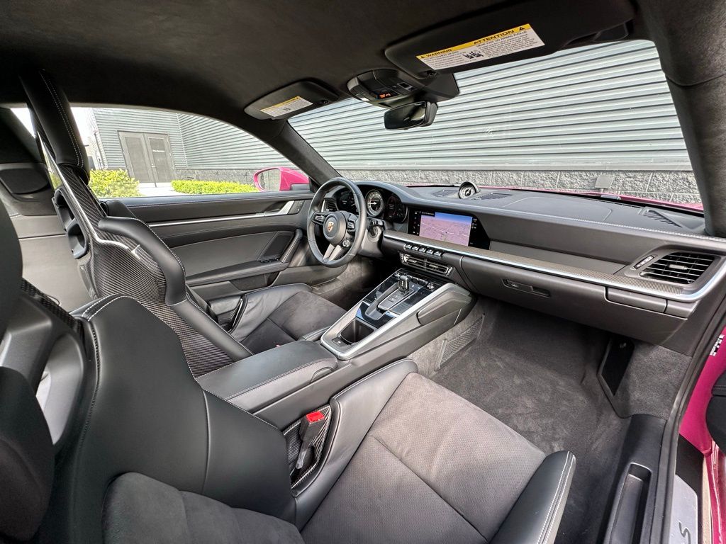 2024 Porsche 911 Turbo S 31