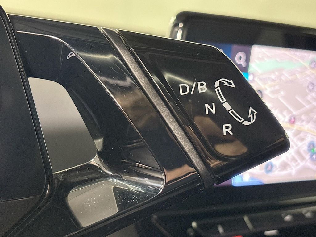 2021 Volkswagen ID.4 Pro
