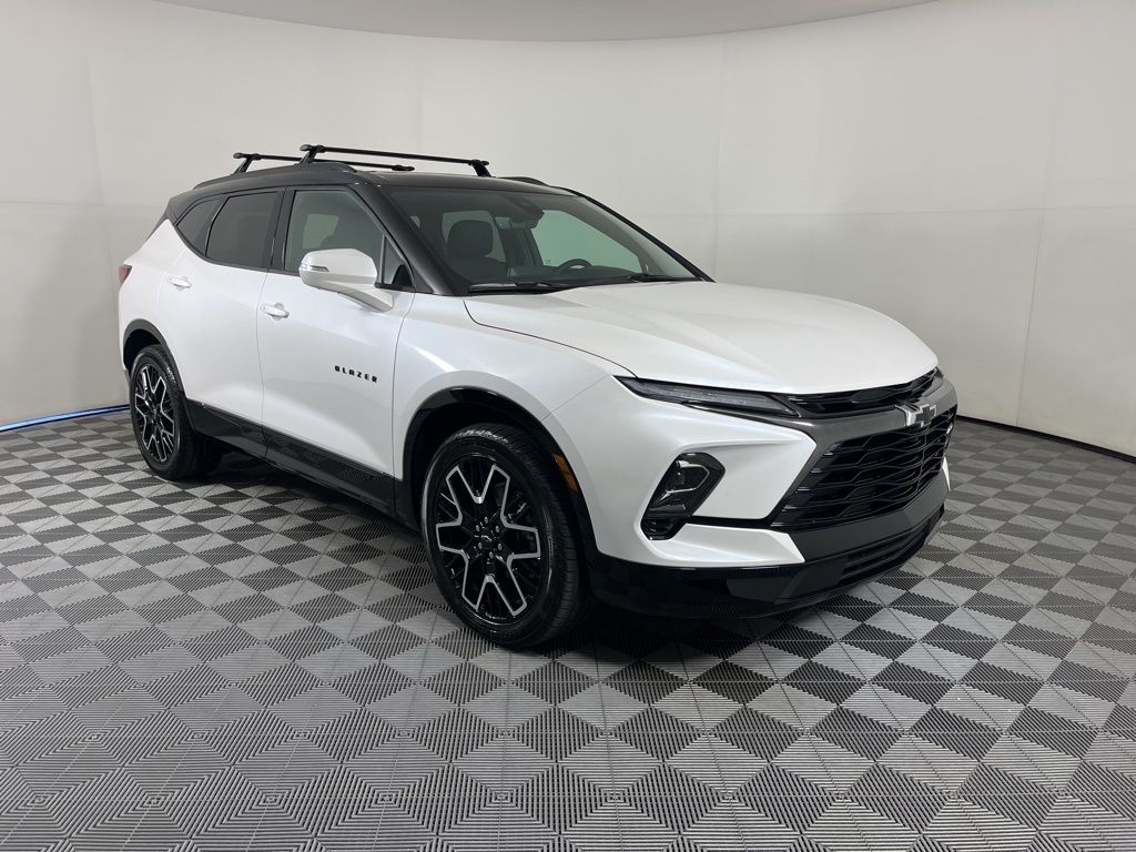 Thumbnail: 2025 Chevrolet Blazer - 6