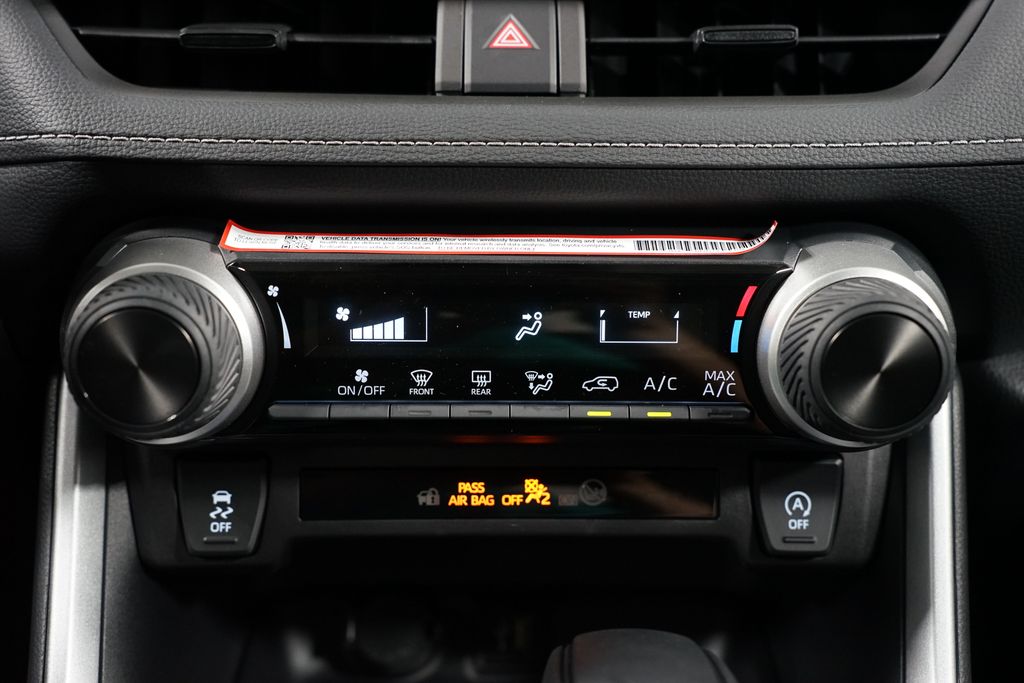 Thumbnail: 2025 Toyota RAV4 - 20