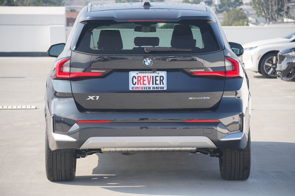 Thumbnail: 2026 BMW X1 - 6