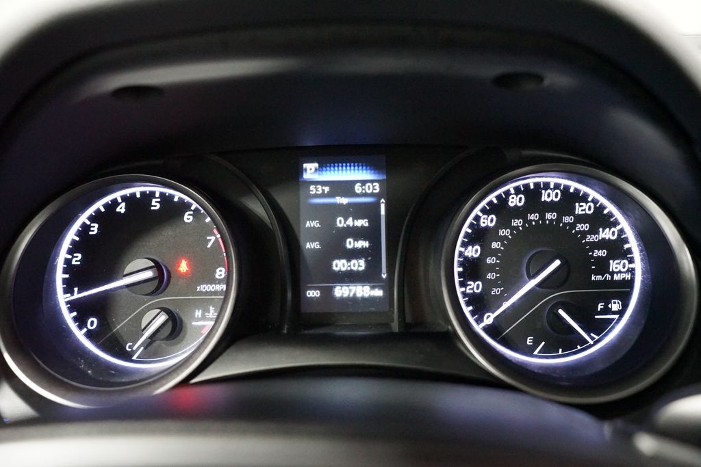 Thumbnail: 2023 Toyota Camry - 16