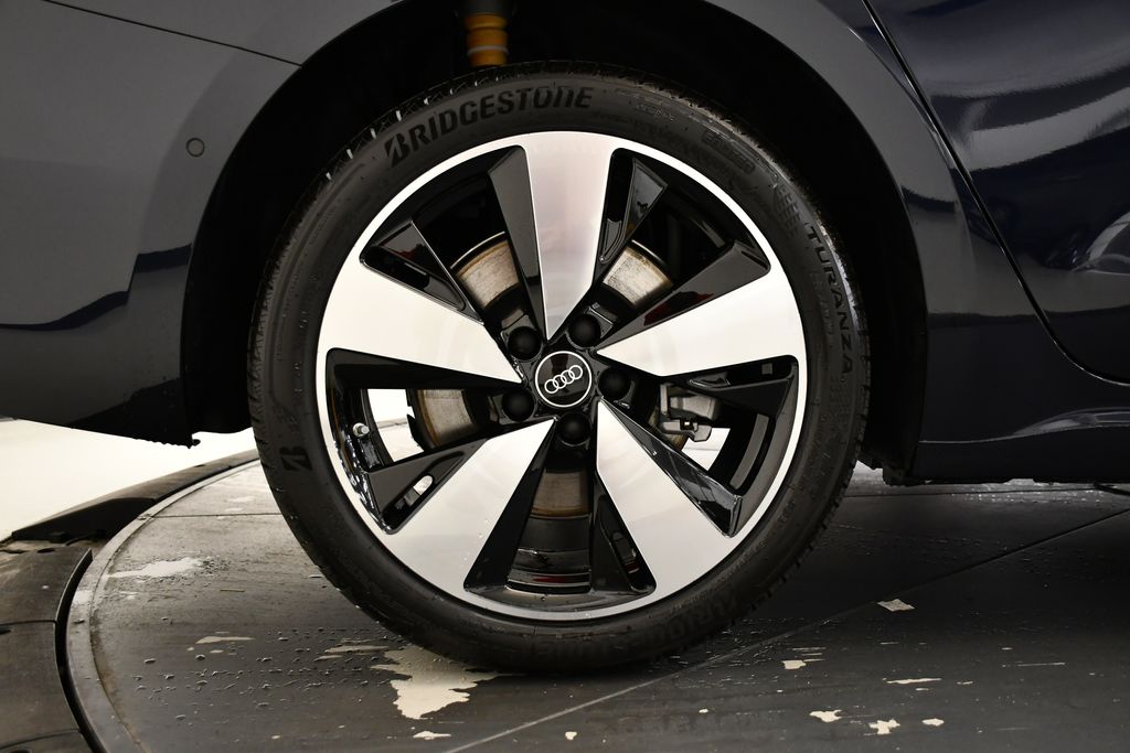 Thumbnail: 2025 Audi A5 - 15