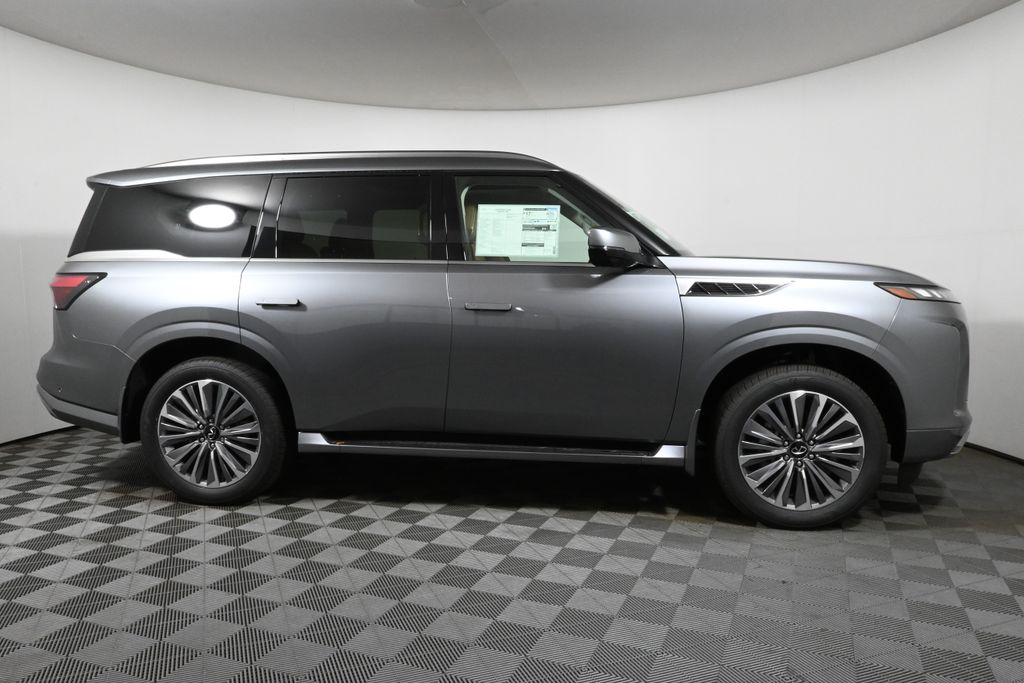 2025 INFINITI QX80 Sensory 8