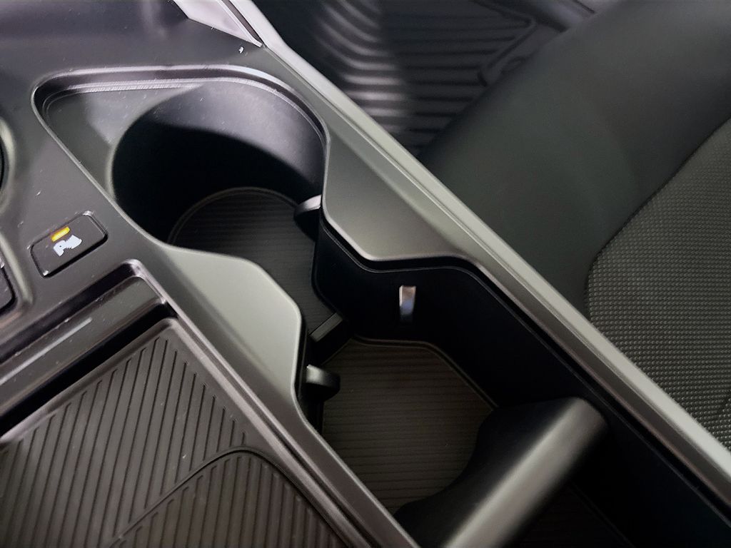 2025 Kia EV6 Light