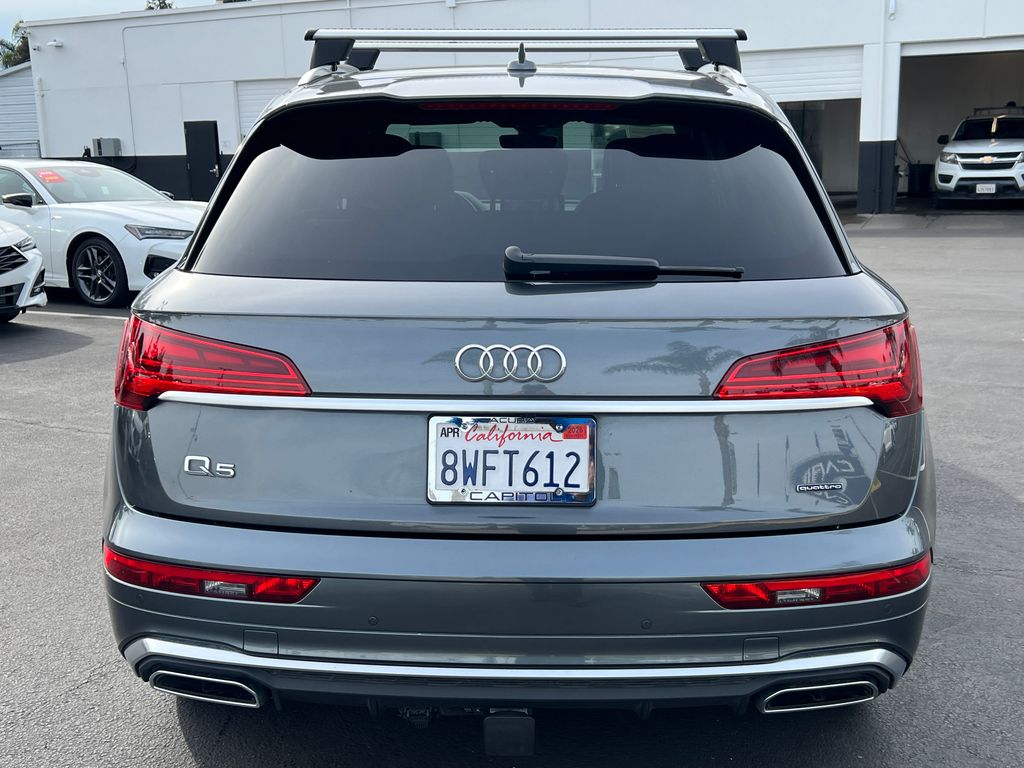 Thumbnail: 2021 Audi Q5 - 10