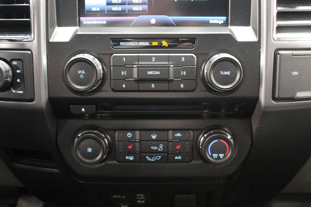 Thumbnail: 2015 Ford F-150 - 13