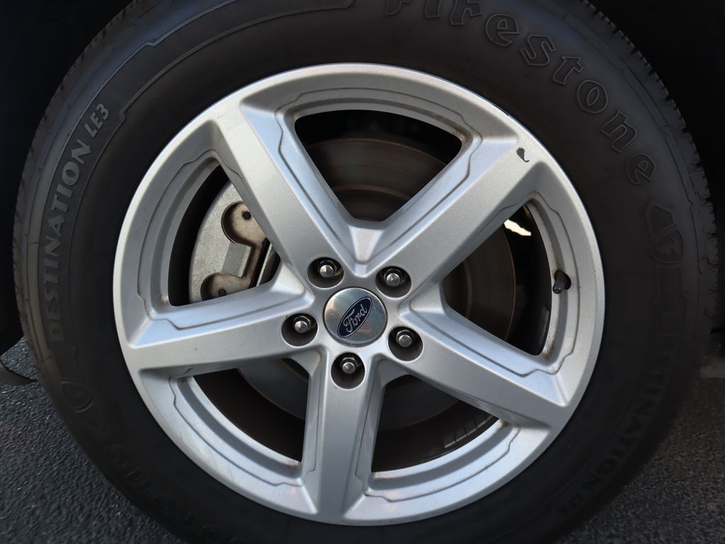 Thumbnail: 2019 Ford Explorer - 15