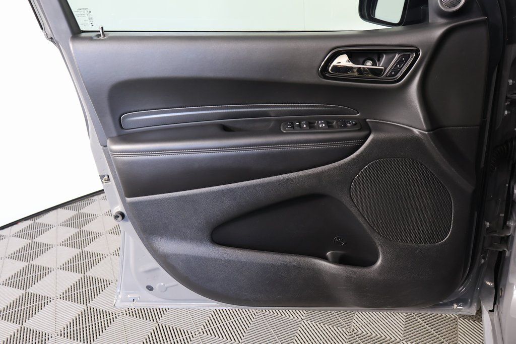 Thumbnail: 2022 Dodge Durango - 13