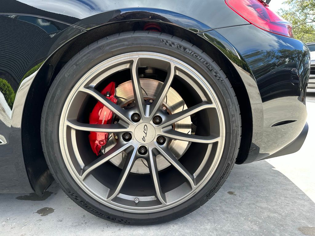 Thumbnail: 2016 Porsche Cayman - 31
