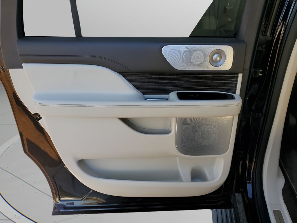 Used Car 2023 Lincoln Navigator L  Black Label For Sale Under $80,000 In Austin, Texas