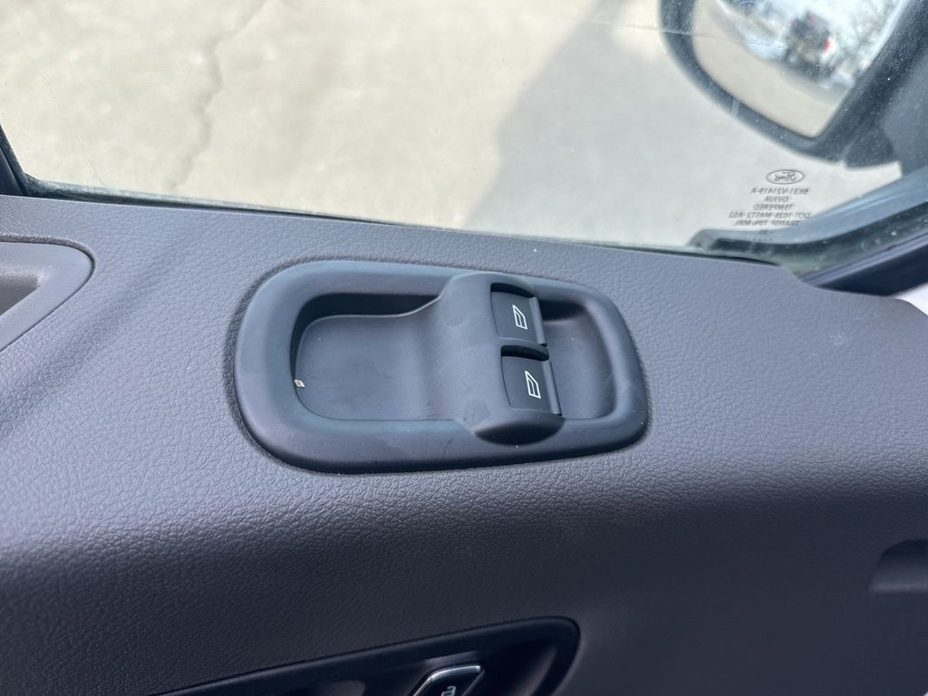 New 2025 White Ford Base image 17