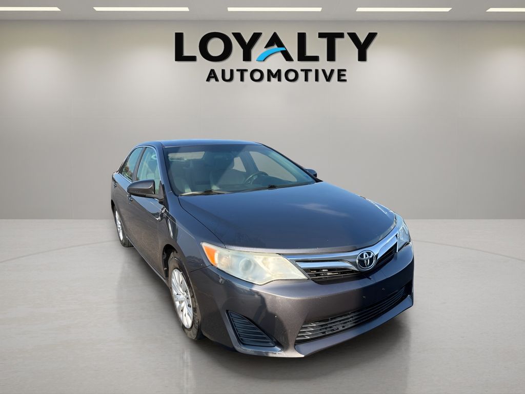 Used 2014 Toyota Camry Sedan