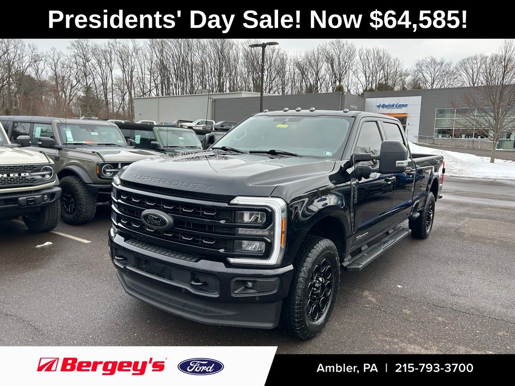 2023 Ford F-250 Super Duty Lariat Crew Cab 4WD
