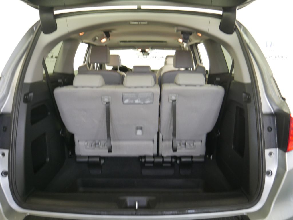 Thumbnail: 2023 Honda Odyssey - 10