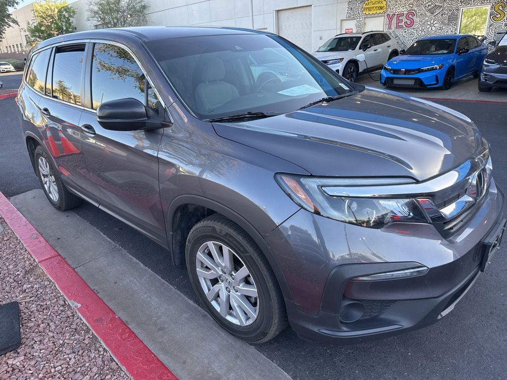 2020 Honda Pilot LX photo