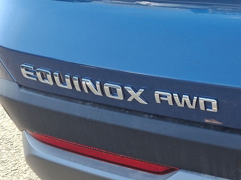 Thumbnail: 2026 Chevrolet Equinox - 11