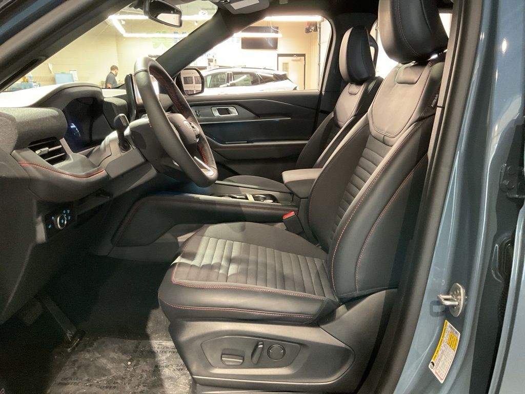 New 2026 Blue Ford ST-Line image 9