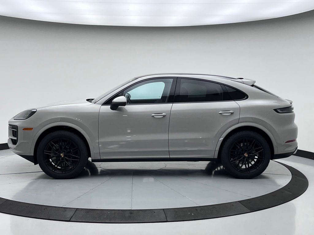 2025 Porsche   2