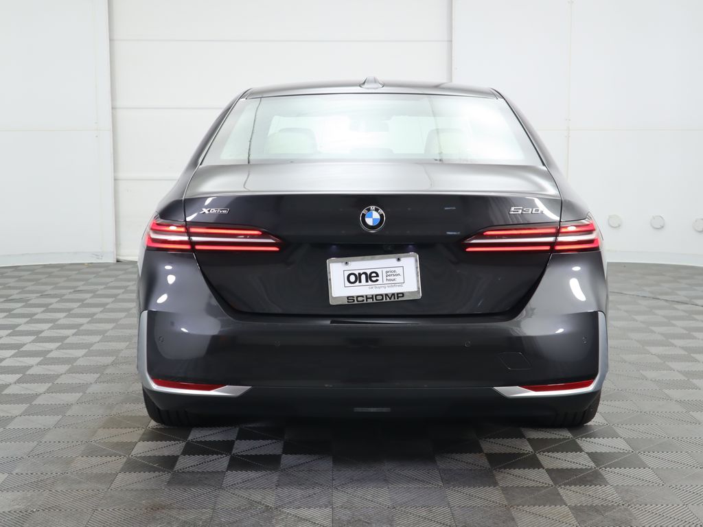 2024 BMW 5 Series 530i xDrive 6