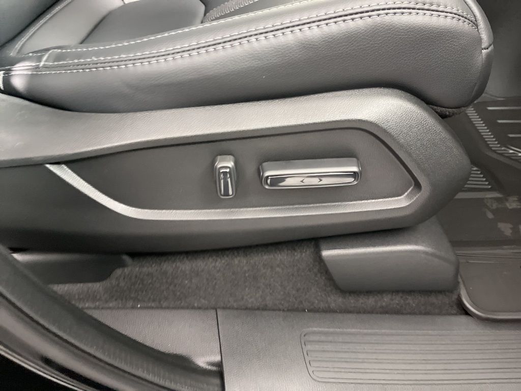 Thumbnail: 2025 Honda Pilot - 9