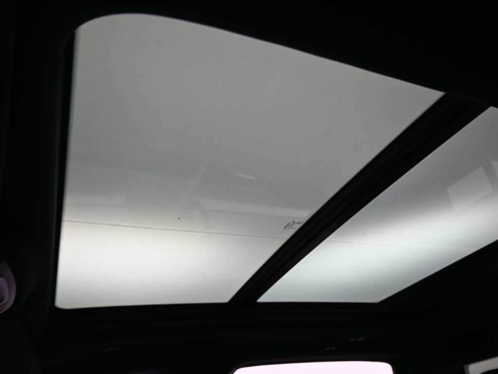 New 2026 Bright White Clearcoat Ram Laramie image 23