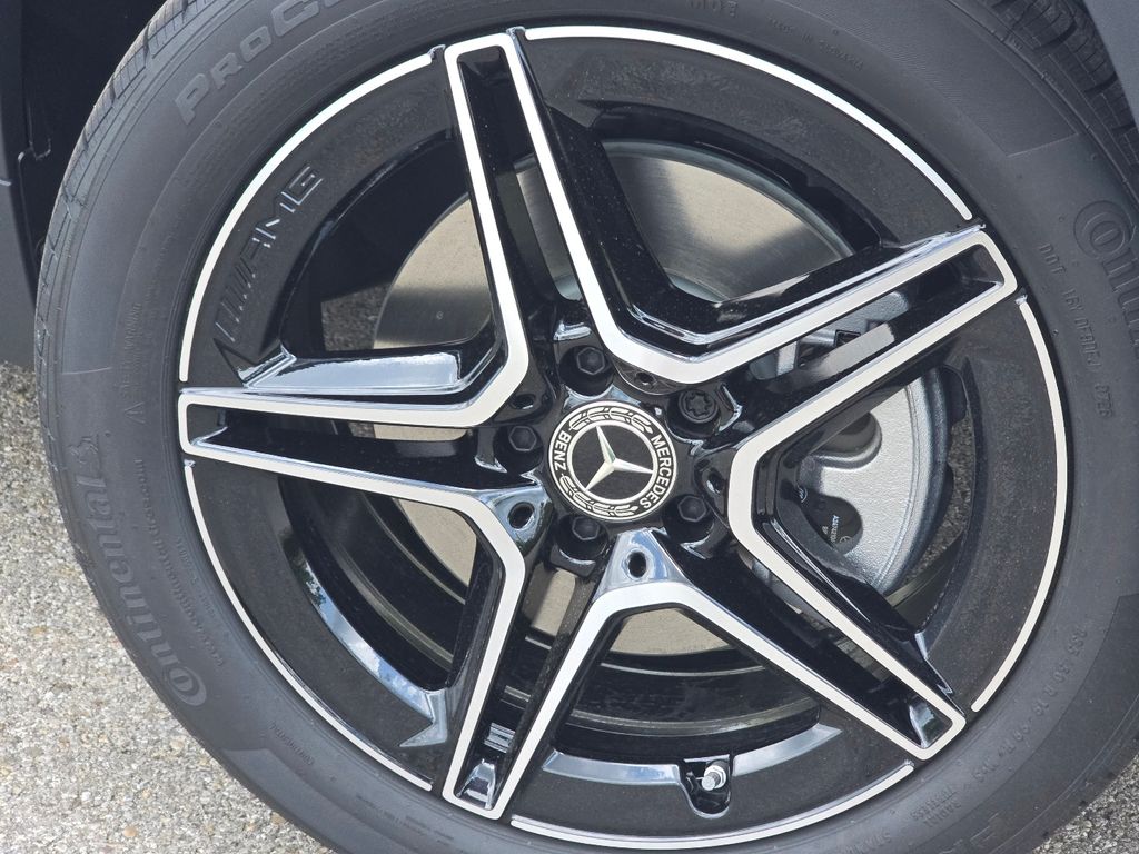 New 2026 Black Mercedes-Benz GLA 250 image 10