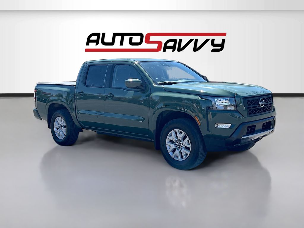 2024 Nissan Frontier SV Crew Cab 4X4 SWB's photo