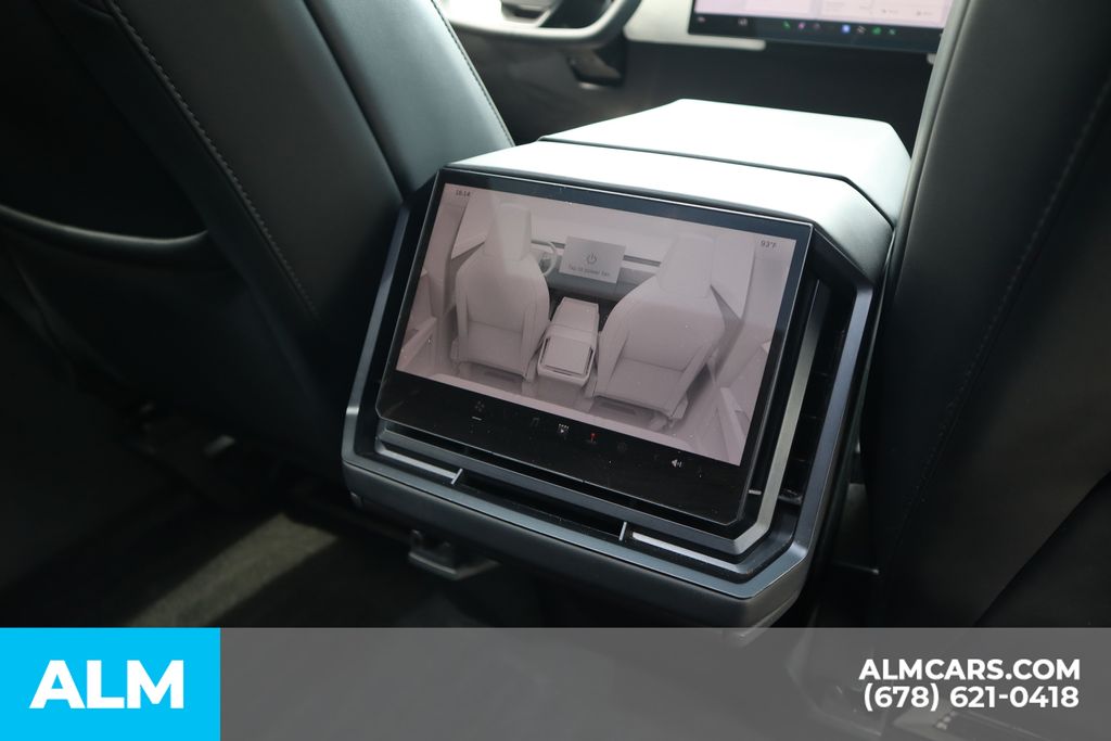 Used 2024 Silver Tesla Base image 25